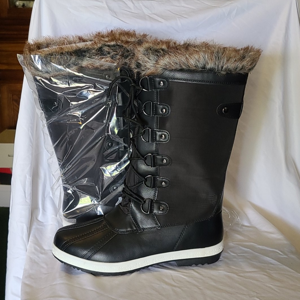 Shoedazzle Solene Boots 8.5